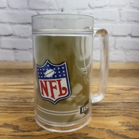 Brut Vintage NFL Plastic Drinking Mug - Picture 1 of 5
